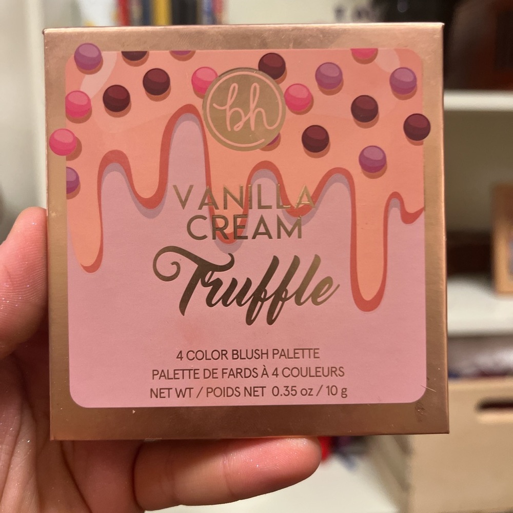 Discontinued BH cosmetics blush palette